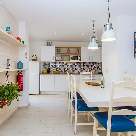 Apartment Vistamar Lk